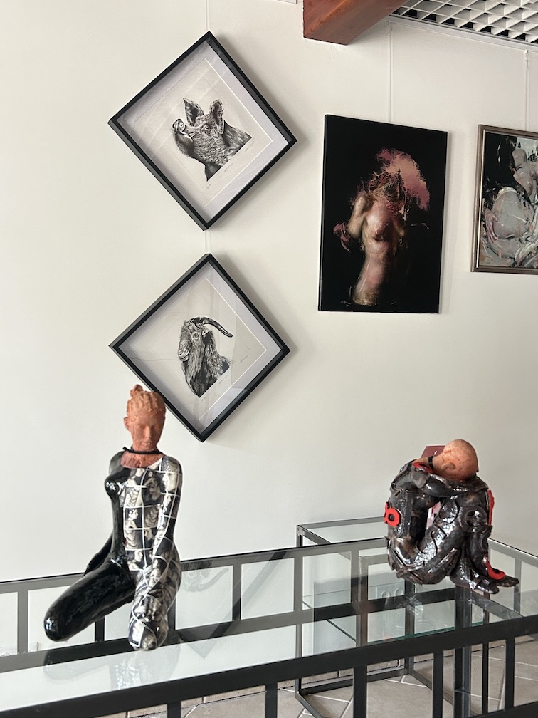 Versus Studio & Art Gallery